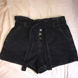 American Eagle Outfitters Black Mom shorts